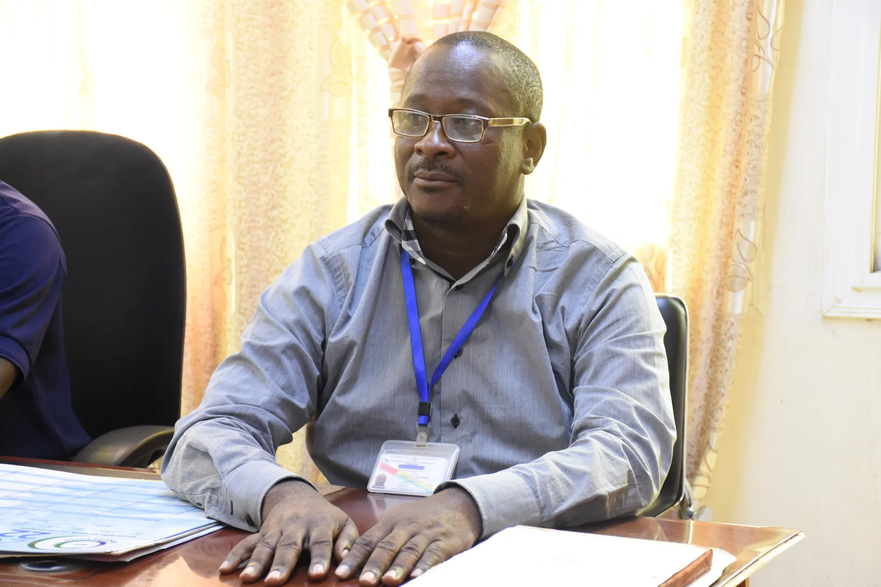 Colaboradores e responsáveis da APGB no Porto de Bissau, fotografia 3947