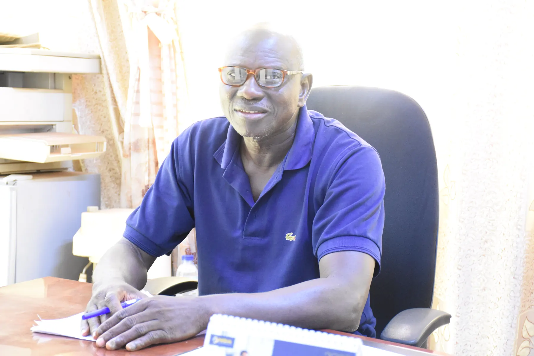 Colaboradores e responsáveis da APGB no Porto de Bissau, fotografia 3948