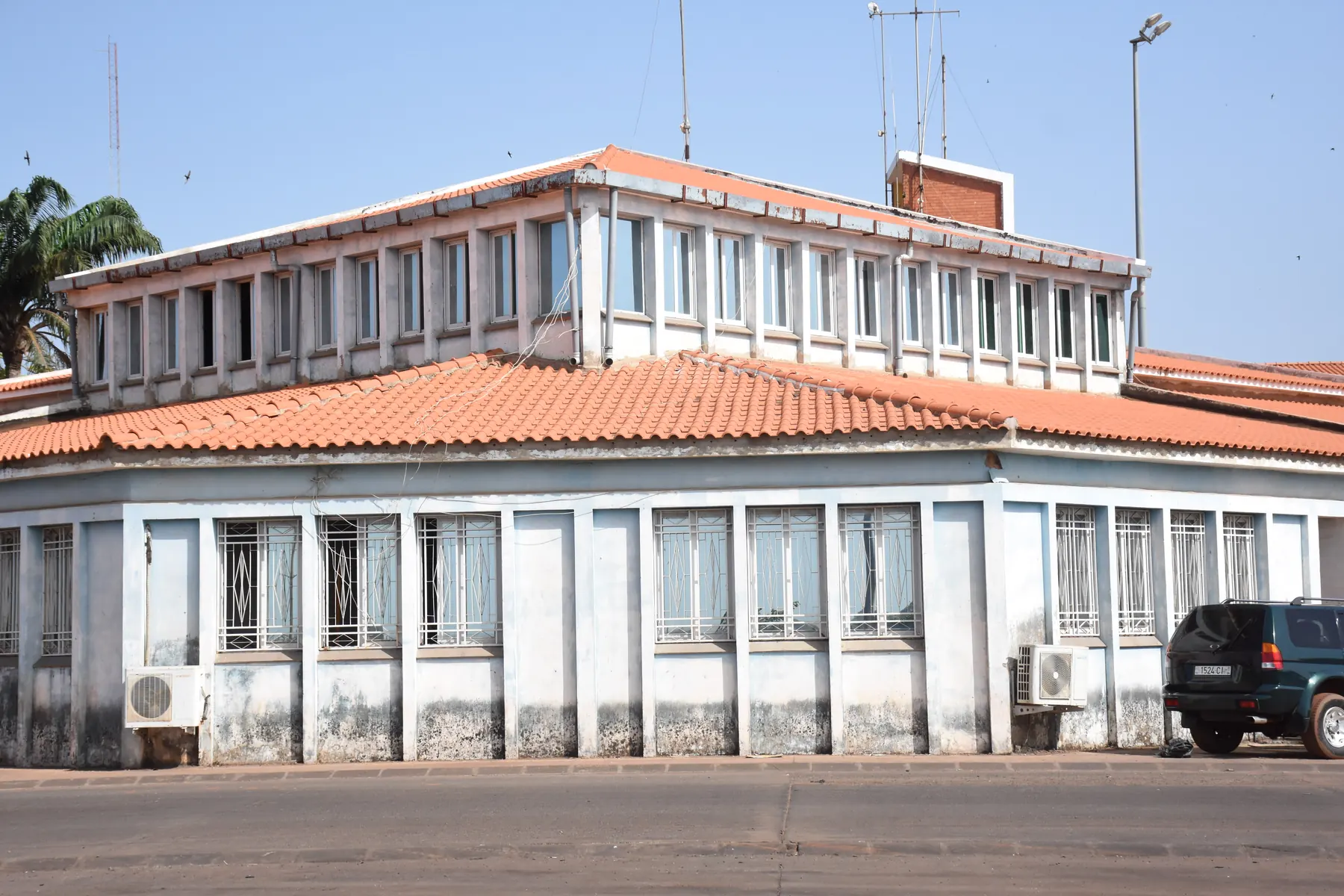 Infra-estruturas e parque de contentores do Porto de Bissau, fotografia 3978